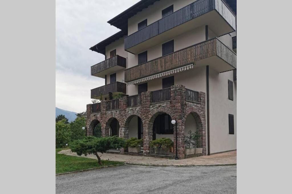 Appartamento Residence Castel Carlotta Levico Terme Kültér fotó